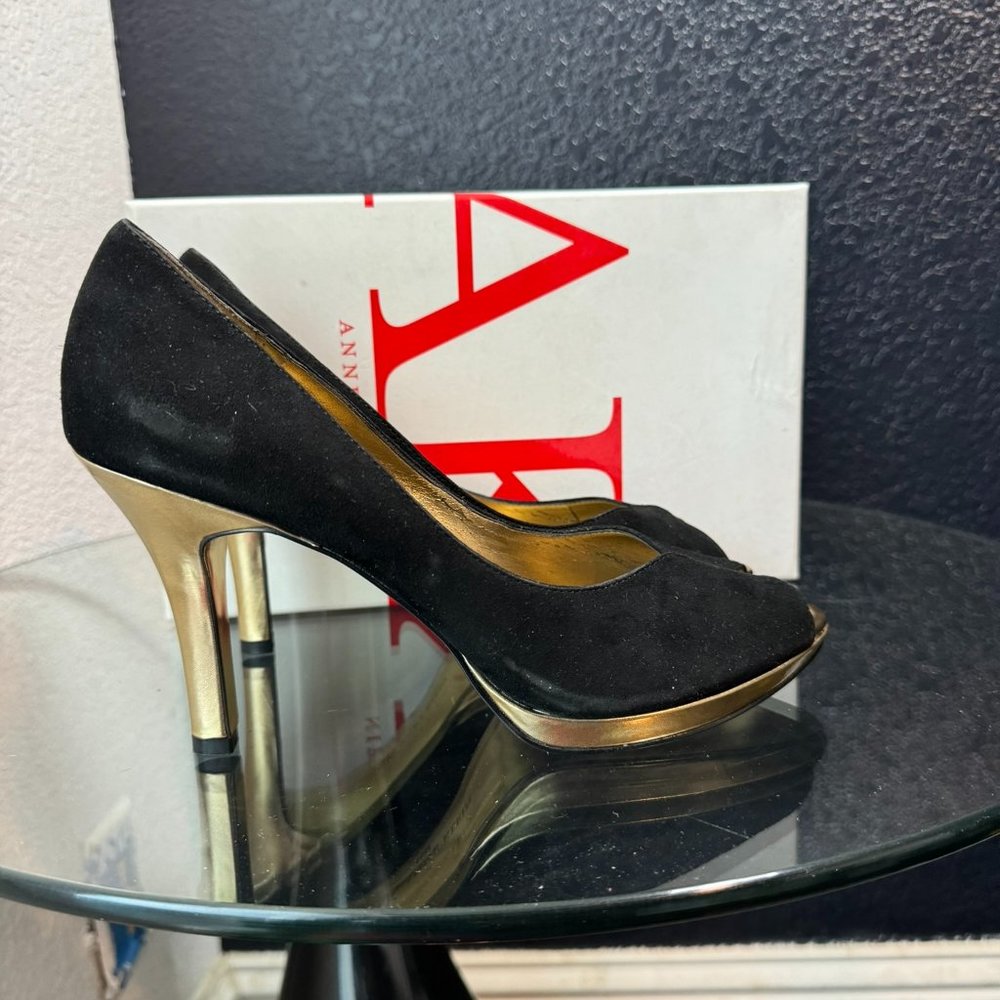 Anne Klein Black & Gold Peep-Toe Platform Heels